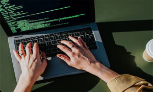 لپ تاپ استوک مناسب برنامه نویسی